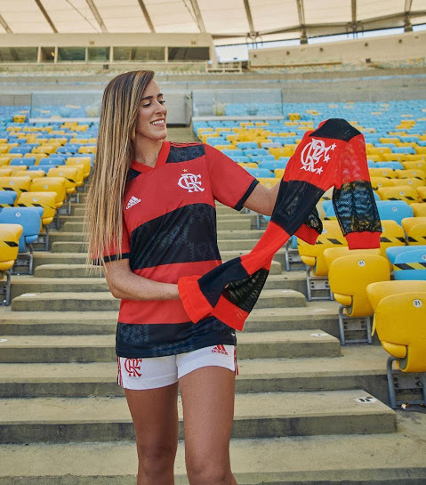 CR Flamengo Home Jersey Authentic 2021/22.png